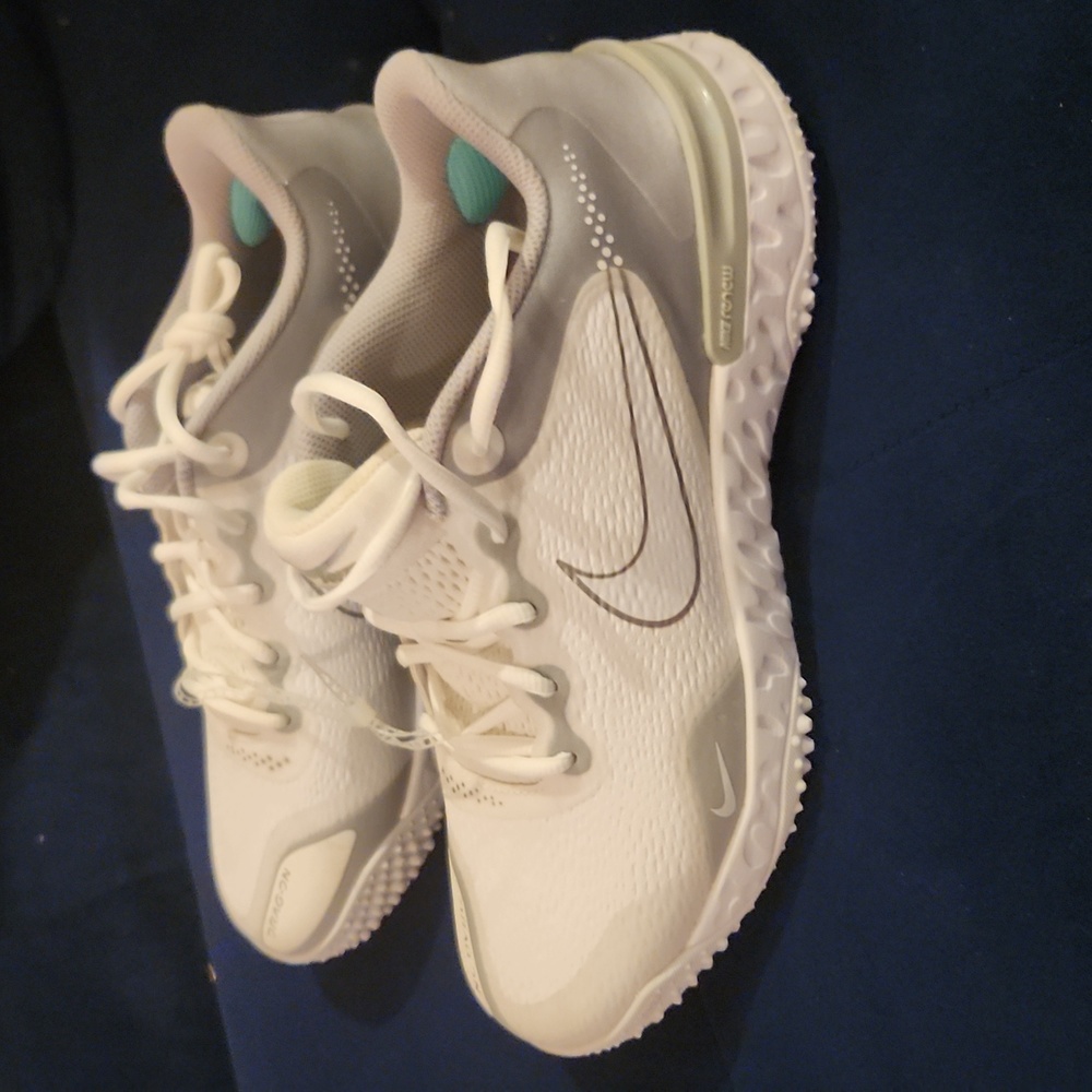 Nike Women's Alpha Huarache Elite 3 Turf